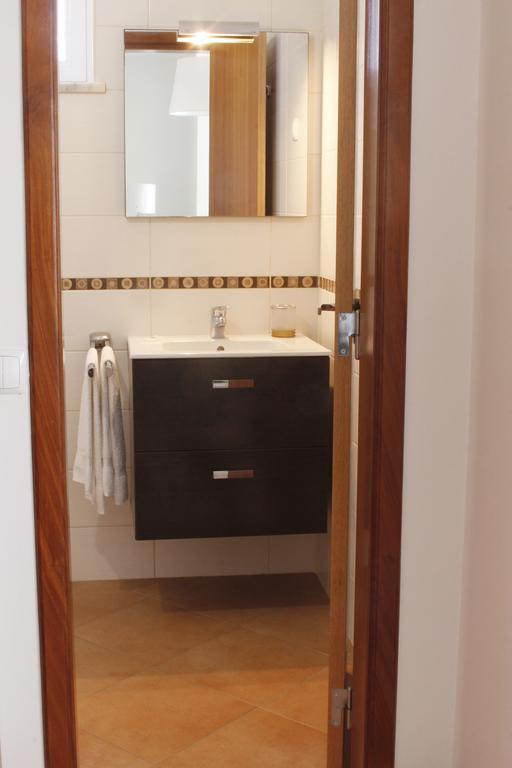 Alojamento Local Mira Mar Hotel Замбужейра до Мар Екстериор снимка